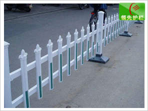 pvc道路護(hù)欄
